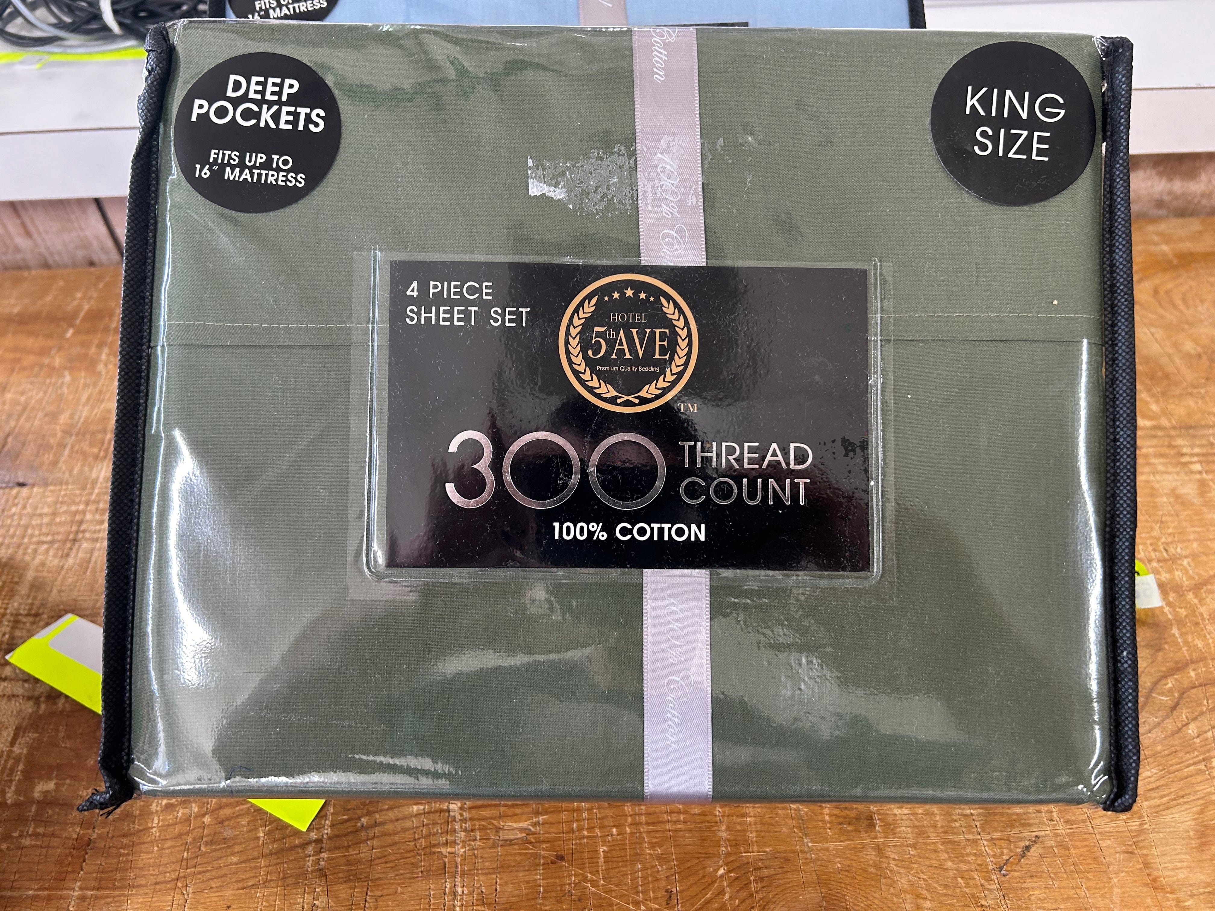 Linen World 300 Thread Count 100% Cotton Deep Pocket Sheet Set - Queen and King