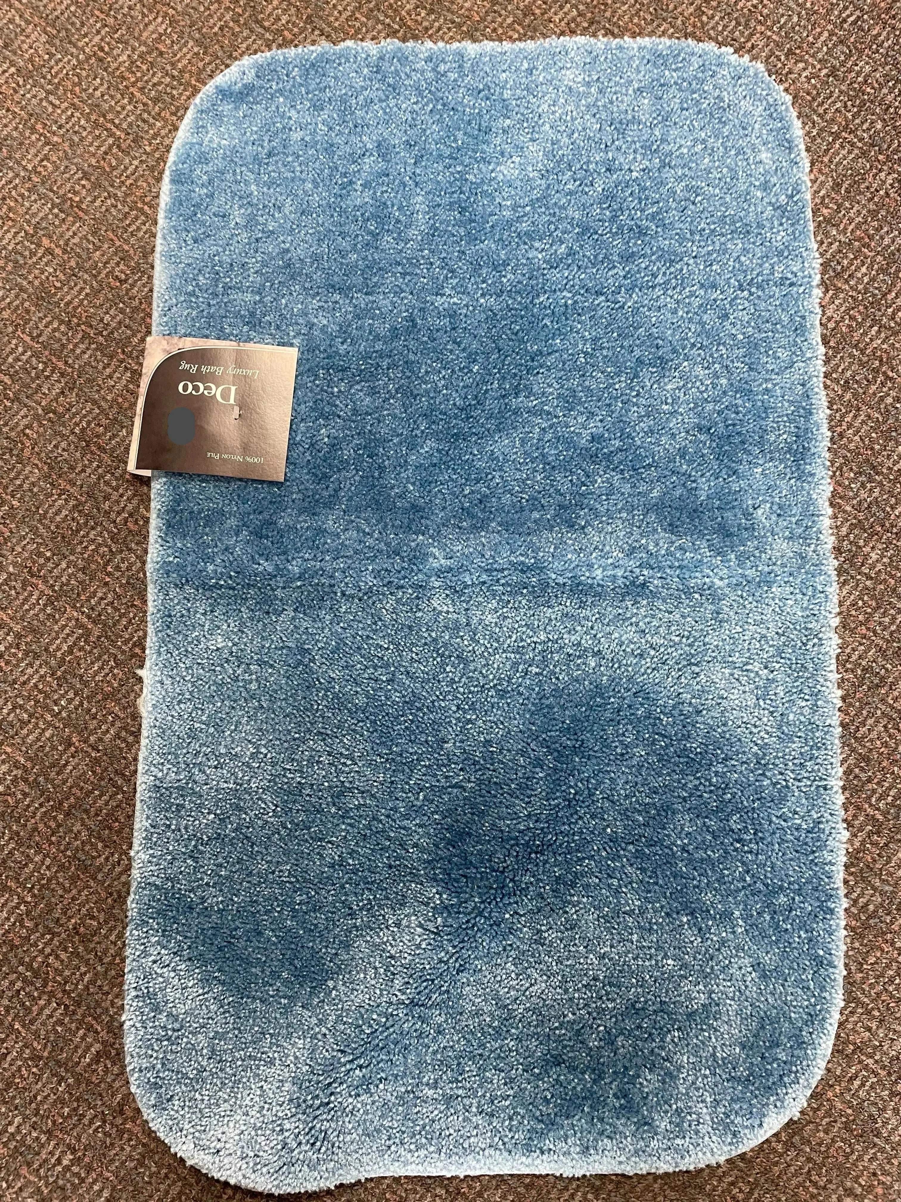 Linen World bathroom rugs Blue / 21x34 Thick bathroom rugs