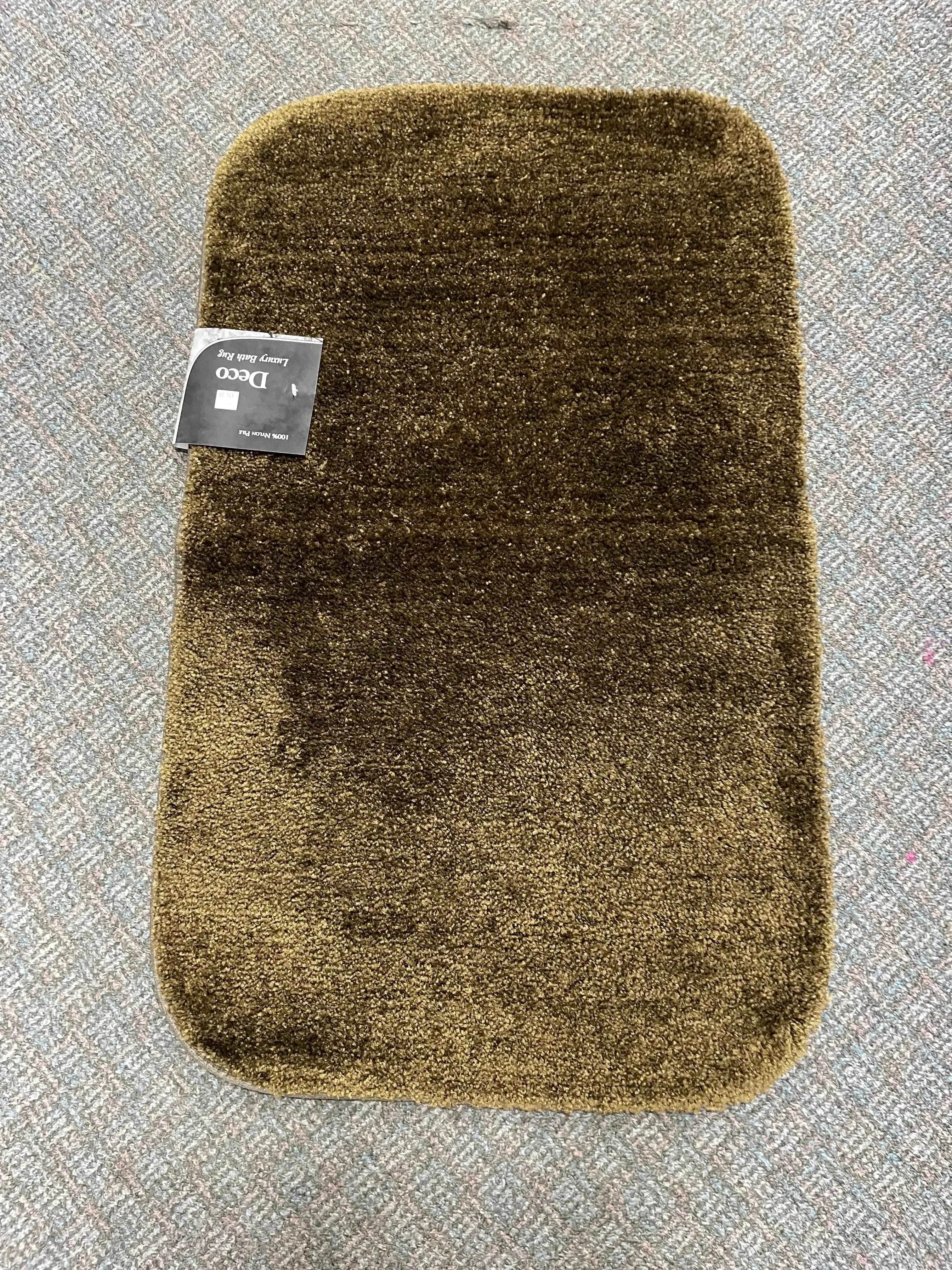 Linen World bathroom rugs Chocolate / 24x40 Thick bathroom rugs
