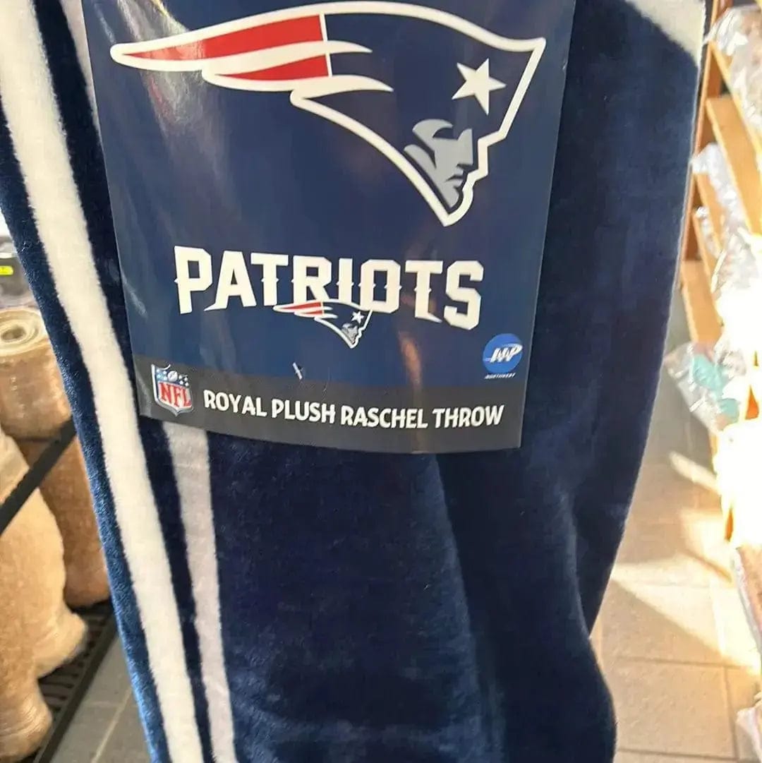 Linen World NFL Plush Throw Blanket